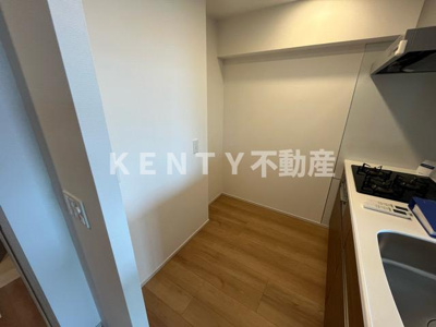 【内装】 | ラティエラ大鳥居 | 内装は落ち着いています