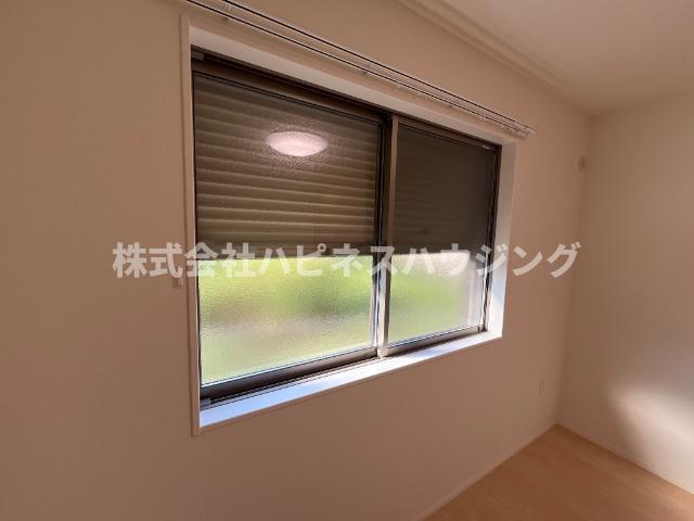 （仮称）柏市篠籠田　新築アパートの設備|窓シャッター（イメージ）