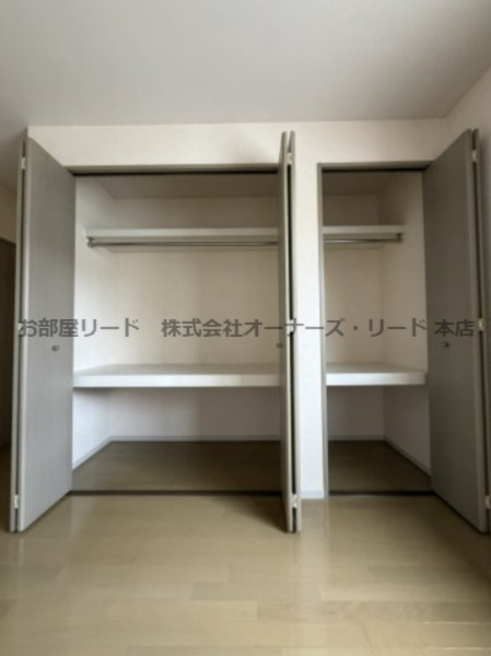 アクール D棟の収納