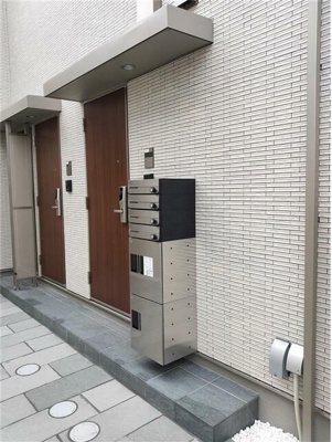 【その他共用部分】 | ラフォンテ目白 | 不在時にも大活躍の宅配ボックス完備