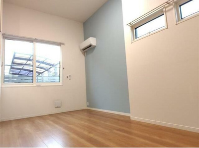 【居間・リビング】 | ラフォンテ目白 | 2面採光の明るい室内です