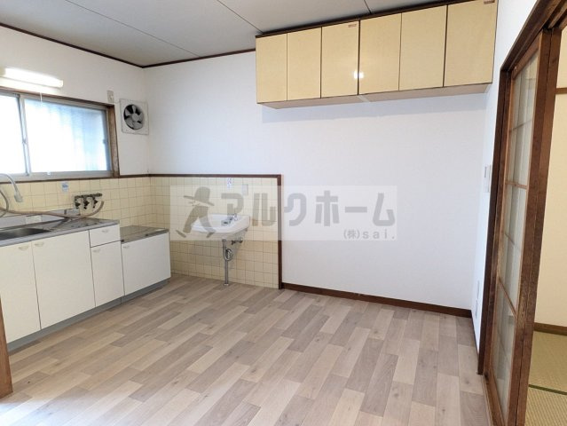 リーフハイツ玉手町の居間・リビング