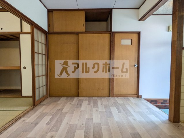 リーフハイツ玉手町の居間・リビング