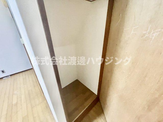 大庄西町2丁目貸家の収納