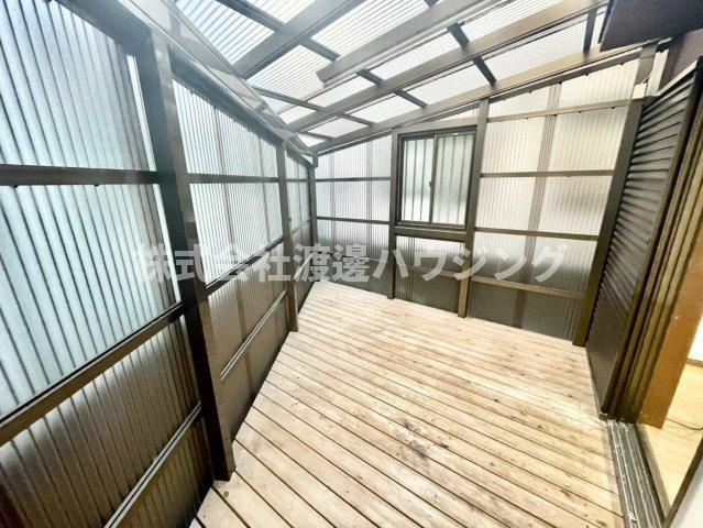 大庄西町2丁目貸家のバルコニー