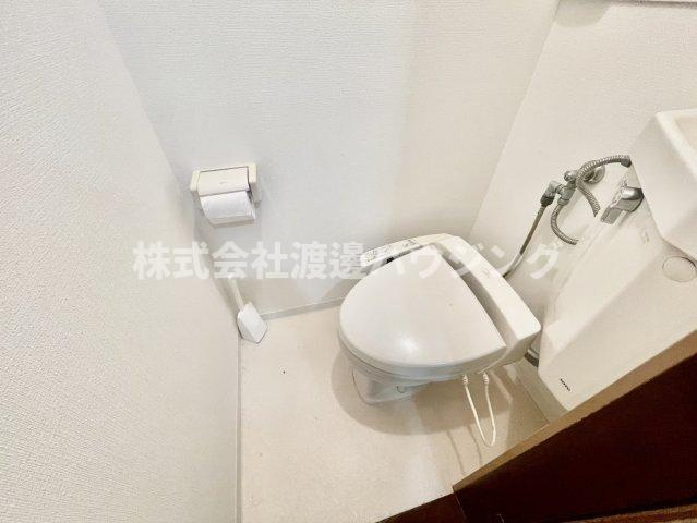 大庄西町2丁目貸家のトイレ