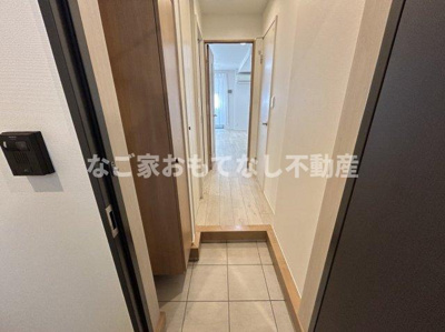 【玄関】 | プレミアムキャッスル西春II