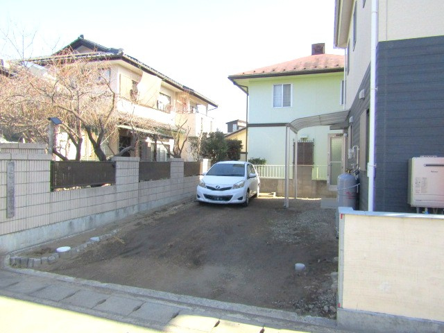 【駐車場】 | 中古戸建　中央市中楯 | 駐車スペースもあります