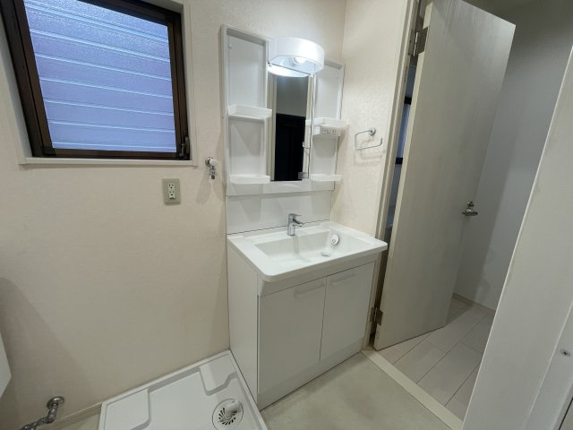 【独立洗面台】 | ヴェリエーロ中板橋