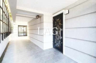 【エントランス】 | Ａｐａｒｔｍｅｎｔ小石川後楽園 | エントランスです。