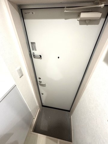 南行徳レジデンスの玄関