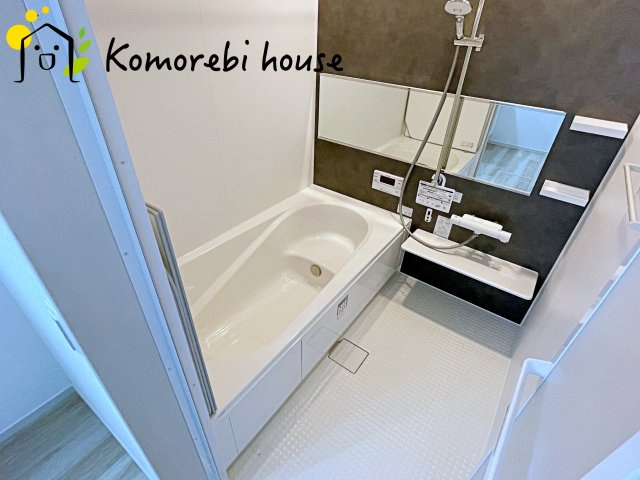 上尾市中分　4期　新築一戸建て　LIGARE　01の浴室|26.4.6撮影済み