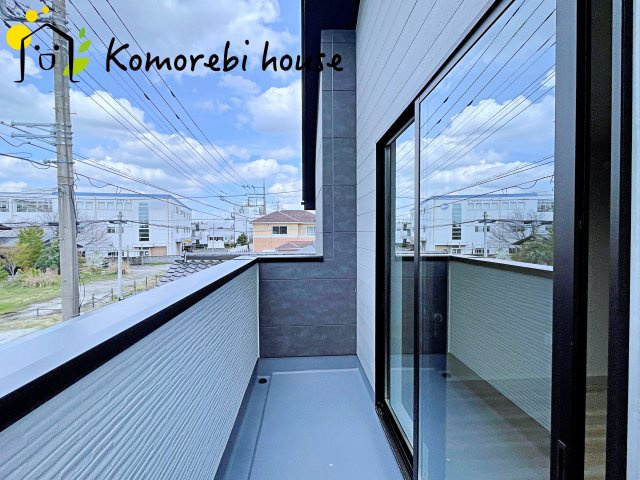 上尾市中分　4期　新築一戸建て　LIGARE　01のバルコニー|26.4.6撮影済み