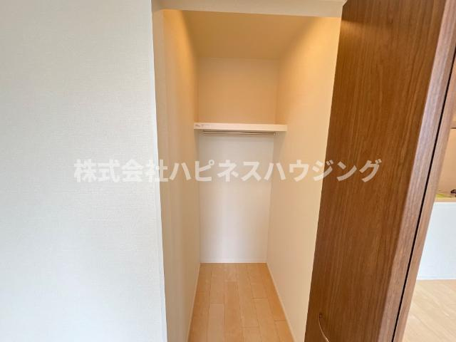 （仮称）柏市篠籠田　新築アパートの収納|クローゼット（イメージ）