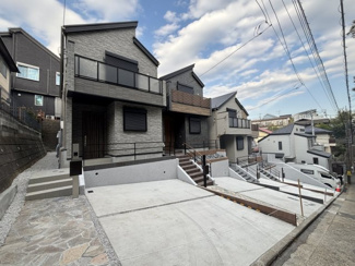 【前面道路含む現地写真】 | 港北区下田町3丁目　戸建全4棟