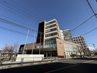 【周辺】 | 港北区下田町3丁目　戸建全4棟 | 川崎市立井田病院（歩8分、約600m）