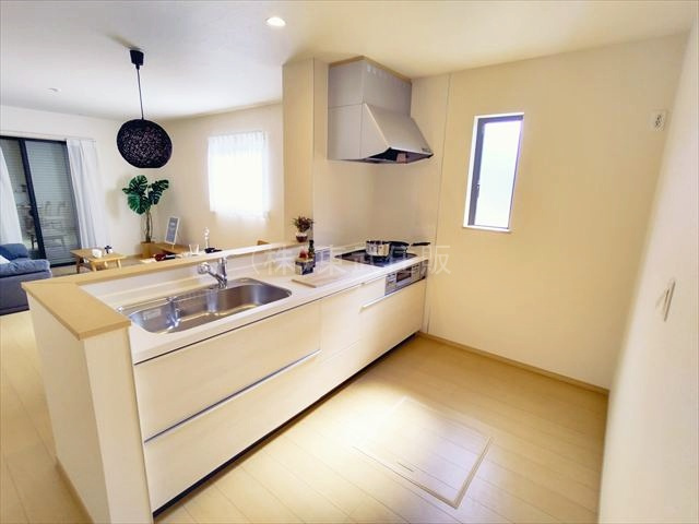 【キッチン】 | 狭山市富士見１４期　全３棟　A号棟 | 会話が弾む対面キッチンです