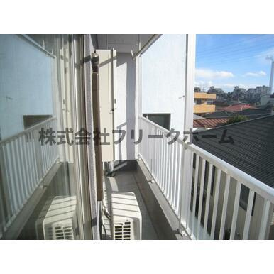 杉並区宮前１丁目の賃貸マンションのバルコニー