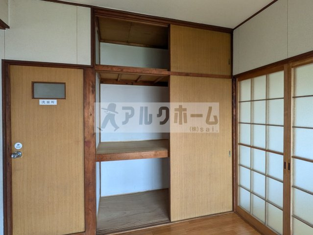 リーフハイツ玉手町の収納