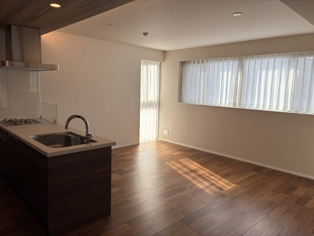 バースシティ・ザ・マーク鷺沼の居間・リビング