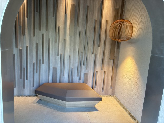 バースシティ・ザ・マーク鷺沼のロビー|共有のくつろぎスペース