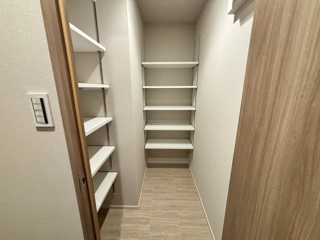 RJRプレシア川口の収納