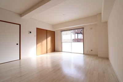 【居間・リビング】 | 山崎第7マンション