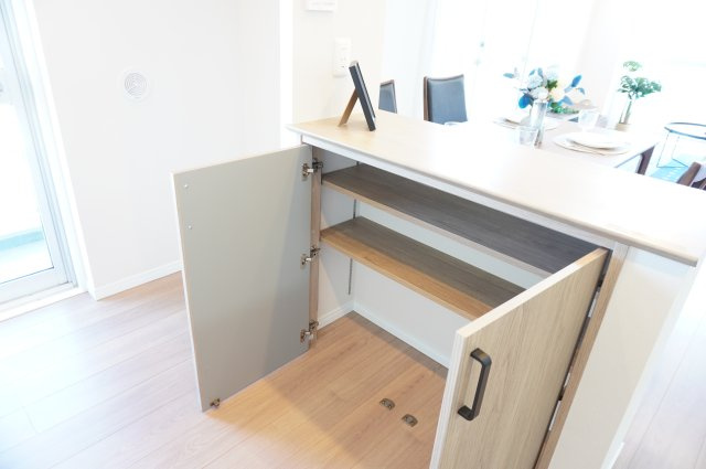 シャルム北越谷Ｂ棟の収納|カウンター収納