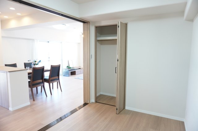 シャルム北越谷Ｂ棟の洋室