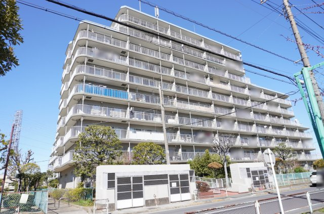 シャルム北越谷Ｂ棟の外観