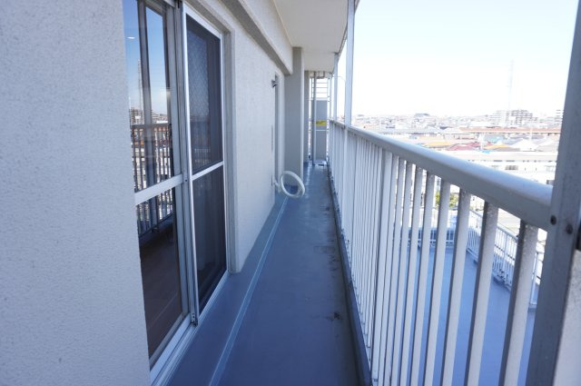 シャルム北越谷Ｂ棟のバルコニー