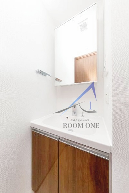 Ｒｉｓｉｎｇ　ｐｌａｃｅ綾瀬の洗面所|洗面台です。