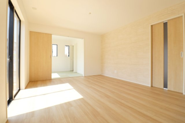 郡山市田村町金屋字宝蔵　　１号棟　　　高瀬小学校、高瀬中学区の居間・リビング