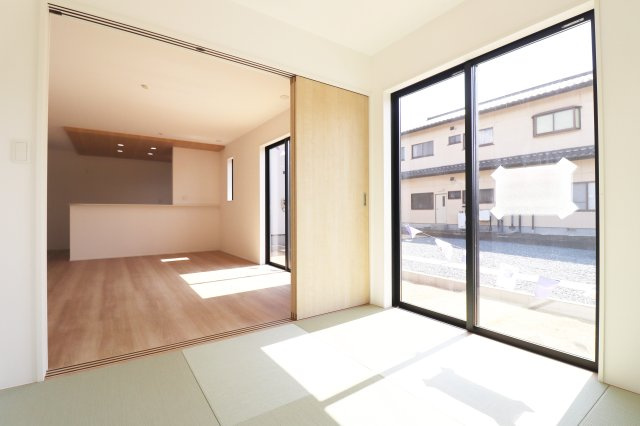 郡山市田村町金屋字宝蔵　　１号棟　　　高瀬小学校、高瀬中学区の和室|和室に隣接しているので使いやすいです(^^♪