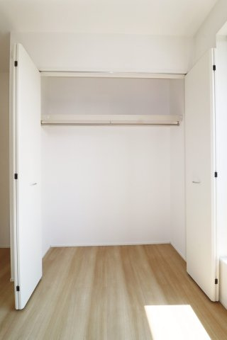 郡山市田村町金屋字宝蔵　　１号棟　　　高瀬小学校、高瀬中学区の収納