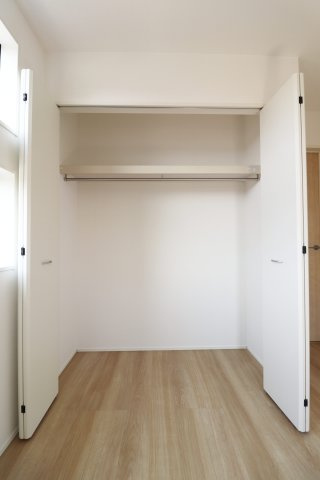 郡山市田村町金屋字宝蔵　　１号棟　　　高瀬小学校、高瀬中学区の収納