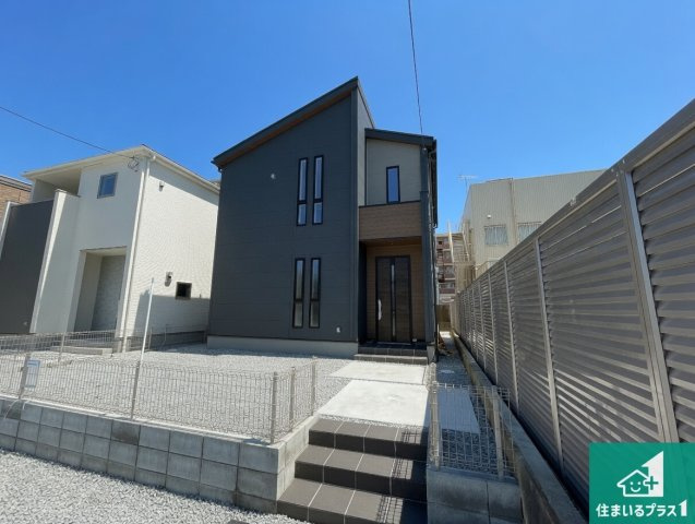 ●北葛城郡上牧町片岡台　第3期　新築一戸建ての外観|お客様に長く安心して住んでいだだける事にこだわった家づくり！住んでからのアフターサービスにもしっかりと取り組んでいます！