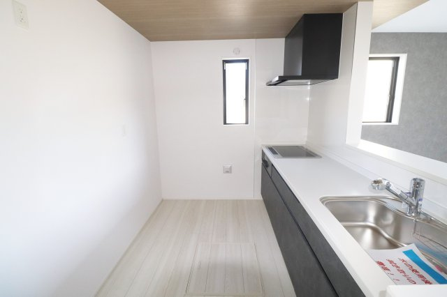 郡山市田村町金屋字宝蔵　　２号棟　　　高瀬小学校、高瀬中学区の収納|※同社施工例