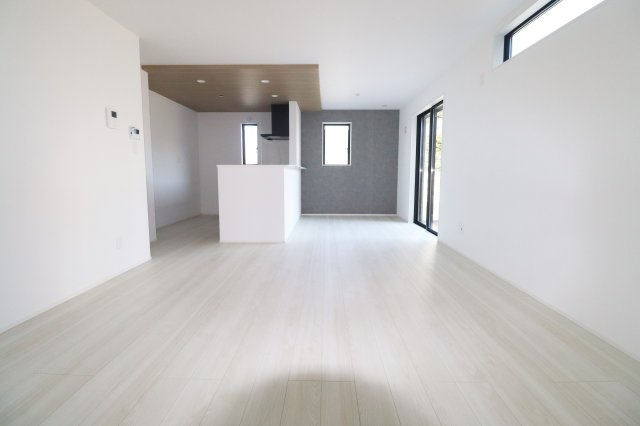 郡山市田村町金屋字宝蔵　　２号棟　　　高瀬小学校、高瀬中学区の洗面所|※同社施工例