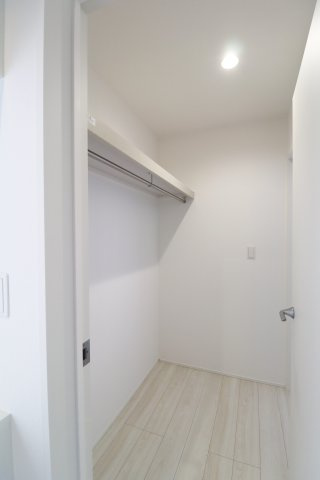 郡山市田村町金屋字宝蔵　　２号棟　　　高瀬小学校、高瀬中学区の収納|ファミリークローゼット♪