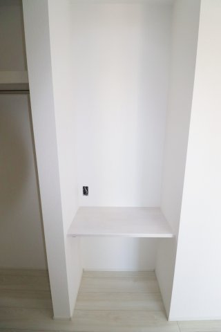 郡山市田村町金屋字宝蔵　　２号棟　　　高瀬小学校、高瀬中学区の洋室|※同社施工例