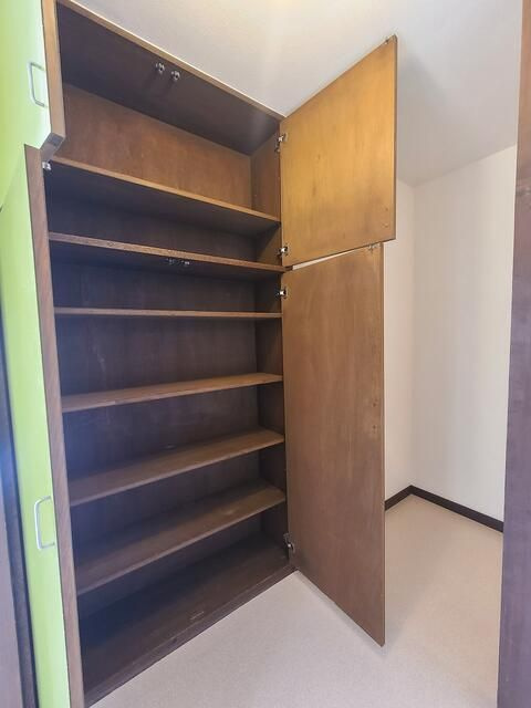 ガーデンハイツフタバの収納