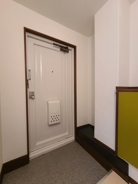 ガーデンハイツフタバの玄関