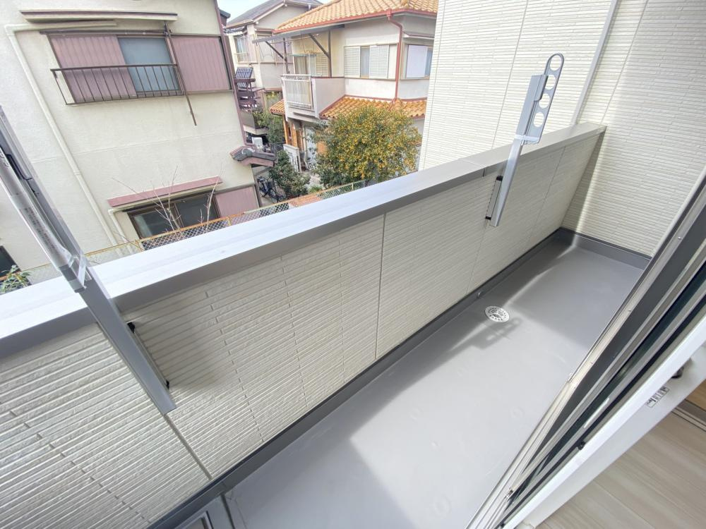 ルミナ―レのバルコニー