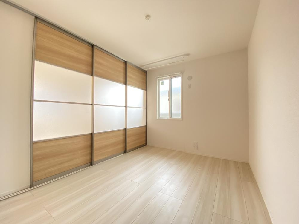 ルミナ―レの居間・リビング