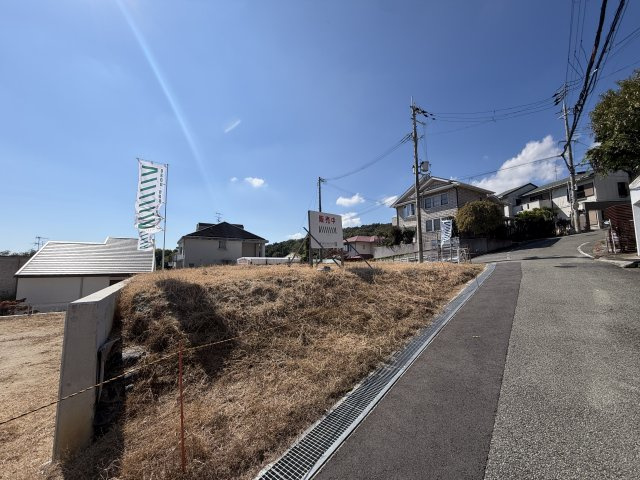 【ヴィレッタの杜】仁川町六丁目Ｂ　土地の前面道路含む現地写真|前面道路含む現地写真です（１号地）