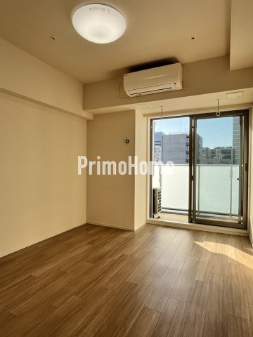 ブリリアイスト上野御徒町の居間・リビング