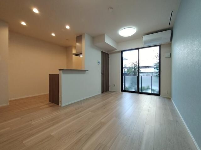 アーバンドエル駒込の居間・リビング