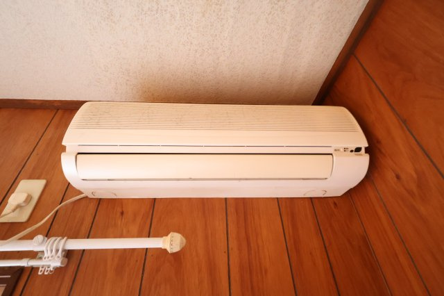 【設備】 | 西板持町8丁目戸建 | エアコン