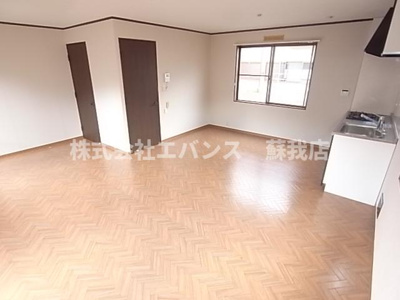 【居間・リビング】 | 長嶋貸家 | おしゃれなリビングです